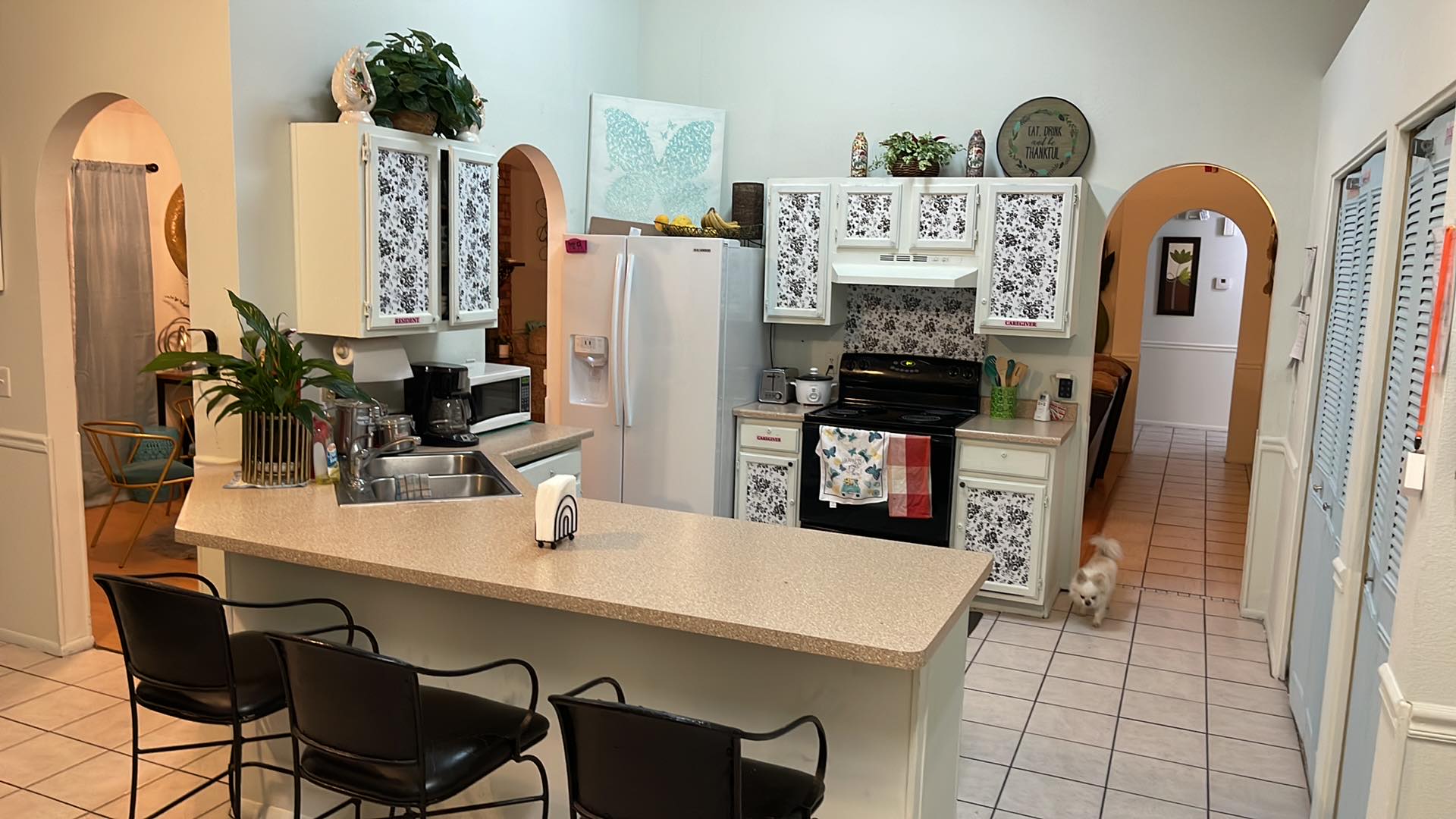 House of Butterfly Assisted Living LLC Logo