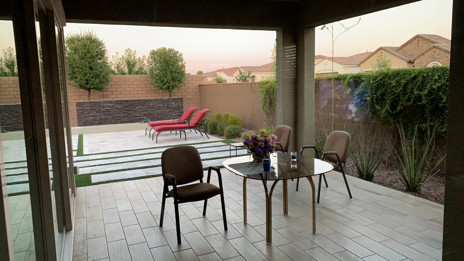 Blue Royale Assisted Living LLC Logo